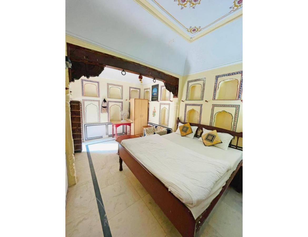 Singhasan Haveli, Mandawa Appartement Buitenkant foto