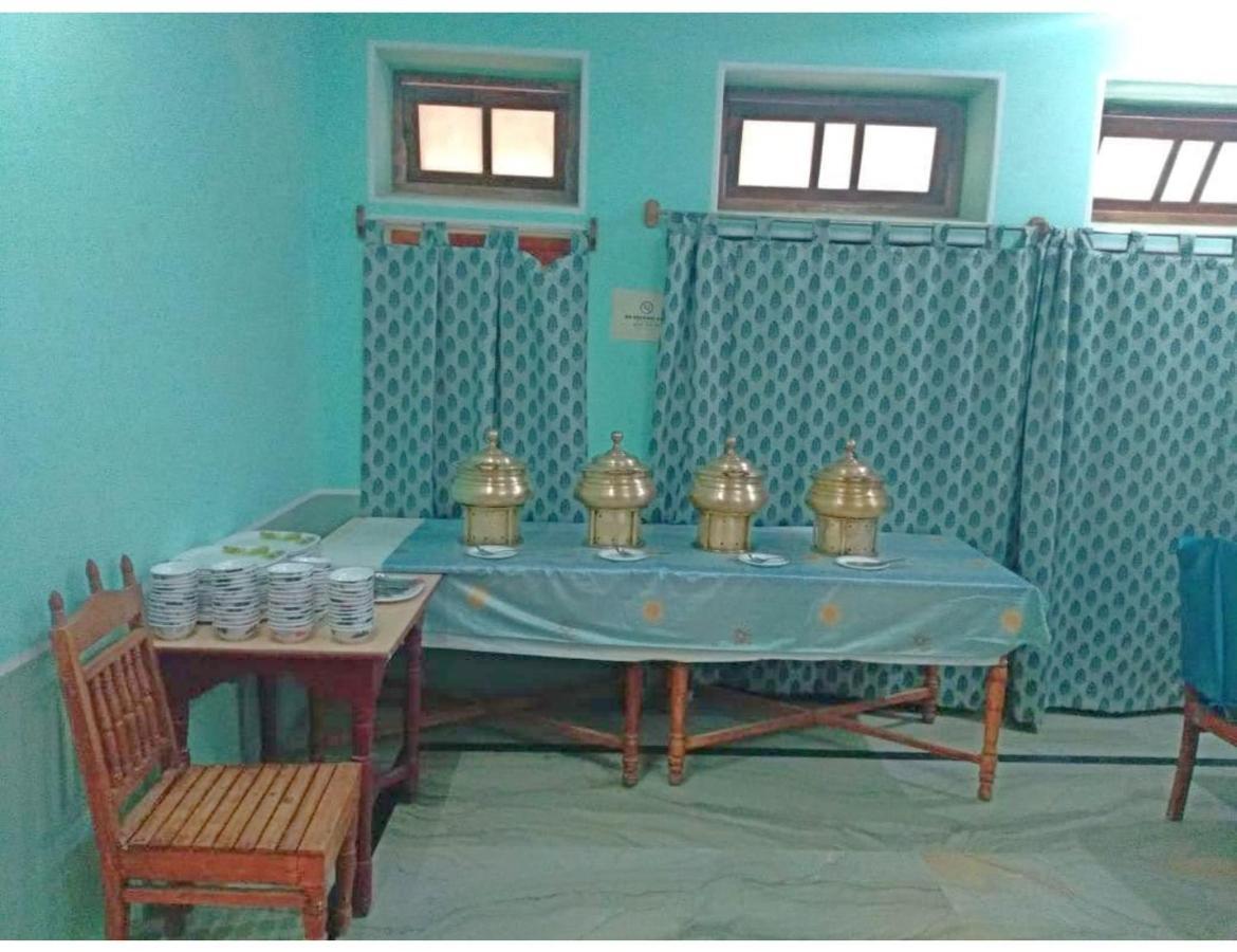 Singhasan Haveli, Mandawa Appartement Buitenkant foto